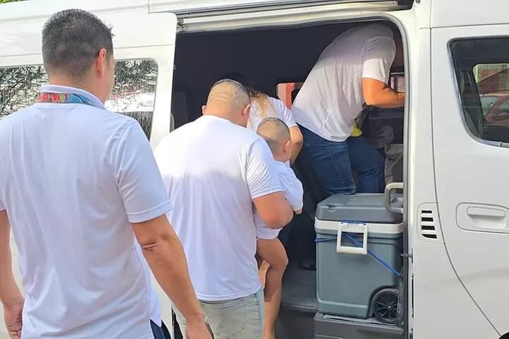 Private Transfer to Xel-Há Park roundtrip, from Cancún