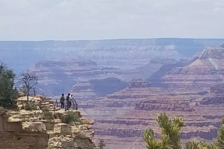 Full-Day Guided Trip to The Grand Canyon from Phoenix