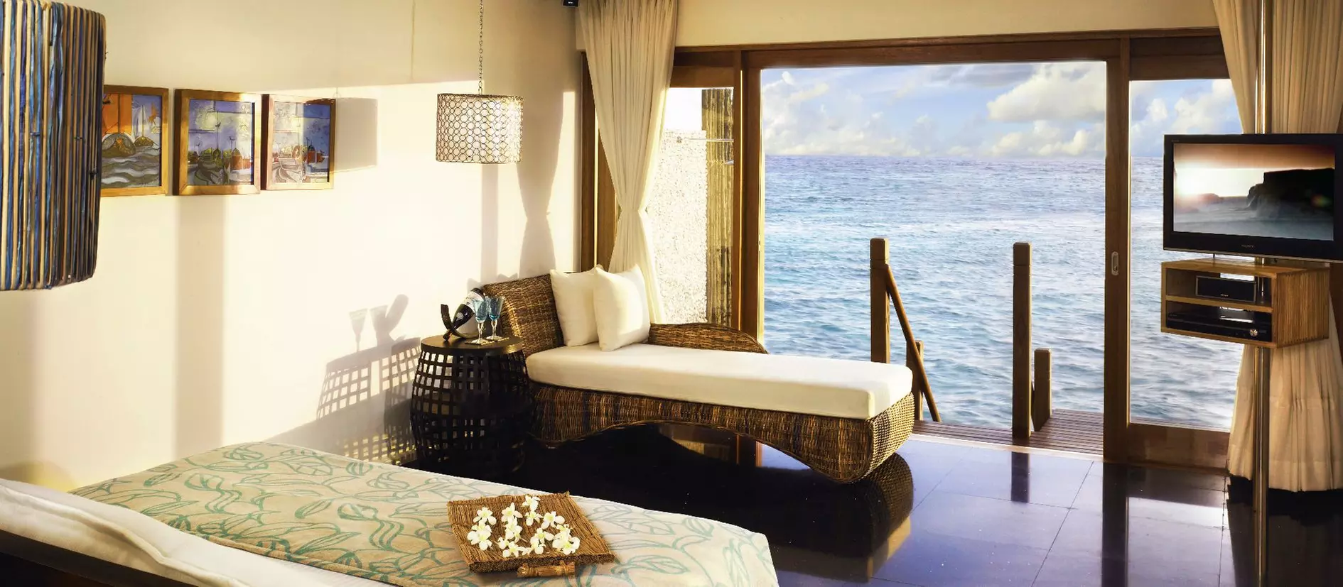 ✈ MALDIVE | Atollo di Malé Nord - Taj Coral Reef Resort & Spa 5*, 5...