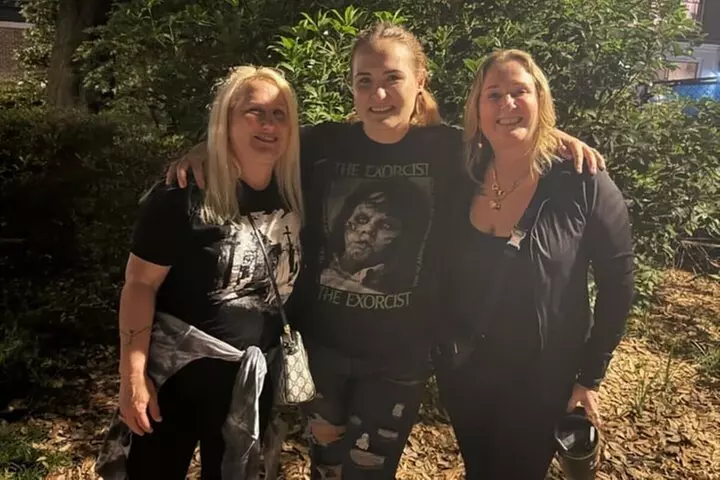 The Grave Tales Ghost Tour in Savannah