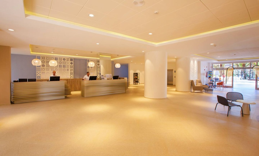 Image 18: ✈ GRAN CANARIA | Playa del Ingles - Abora Continental by Lopesan Ho...