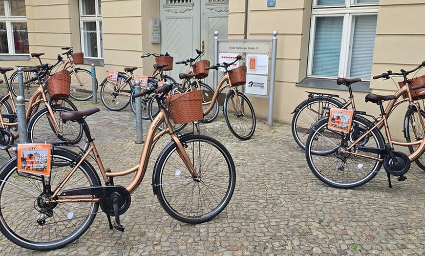 Image 9: Berlin Private VIP Fahrradtour durch das Herz der Stadt