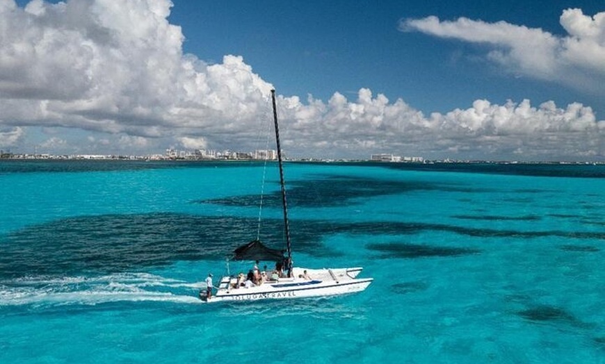 Image 4: Private Catamaran Tour to Isla Mujeres