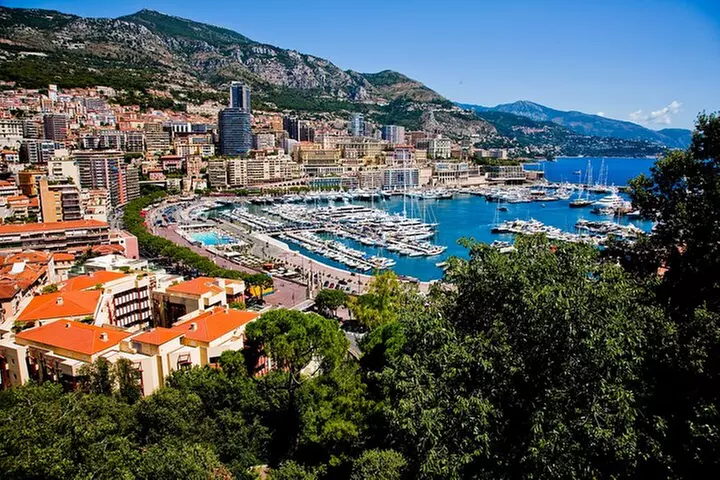 Visite semi-privée Nice, Eze ou Saint-Paul et Monte-Carlo au départ de Nice - Primary Image