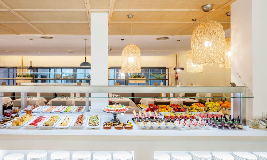 Image 17: ✈ COSTA BRAVA | Lloret de Mar - Aqua Hotel Bertran Park 4*, 2 night...