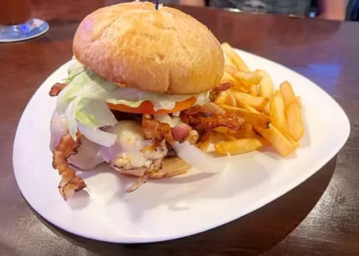 5% Cash Back at Sassy's Bar and Grille