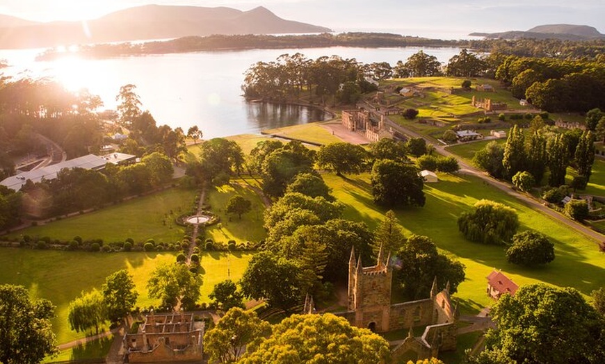 Image 19: 5 Day Island Icons Tassie Day Tour Bundle