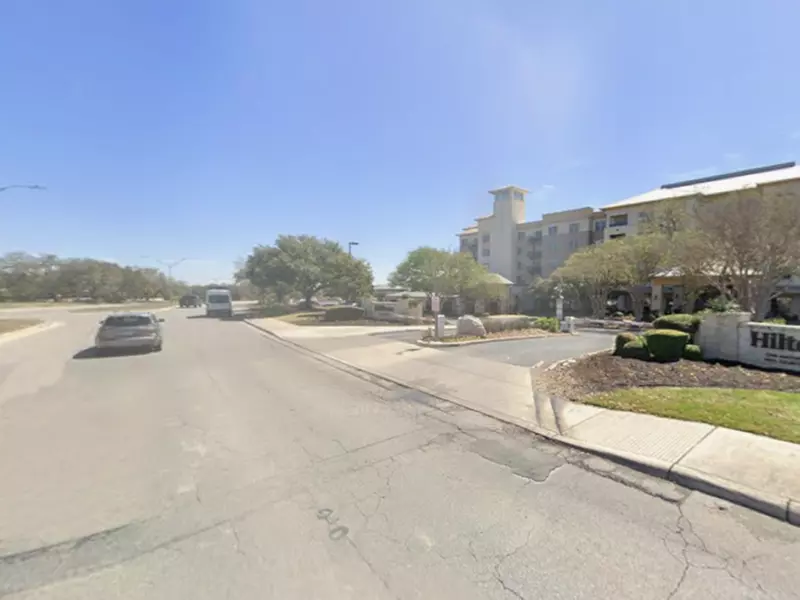 Parking at Hilton Hill Country Lot