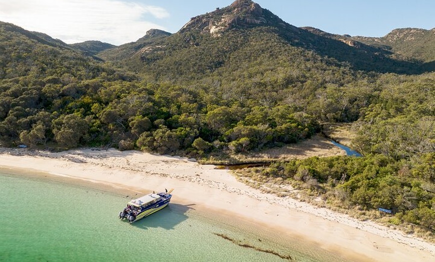 Image 7: Wineglass Bay Shared Cruise and Walking Tour