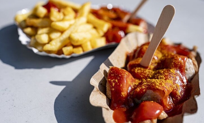 Image 10: True Berlin Street Food Tour – Global Flavors am Alexanderplatz