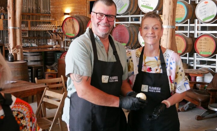 Image 7: Artisan Mozzarella Making