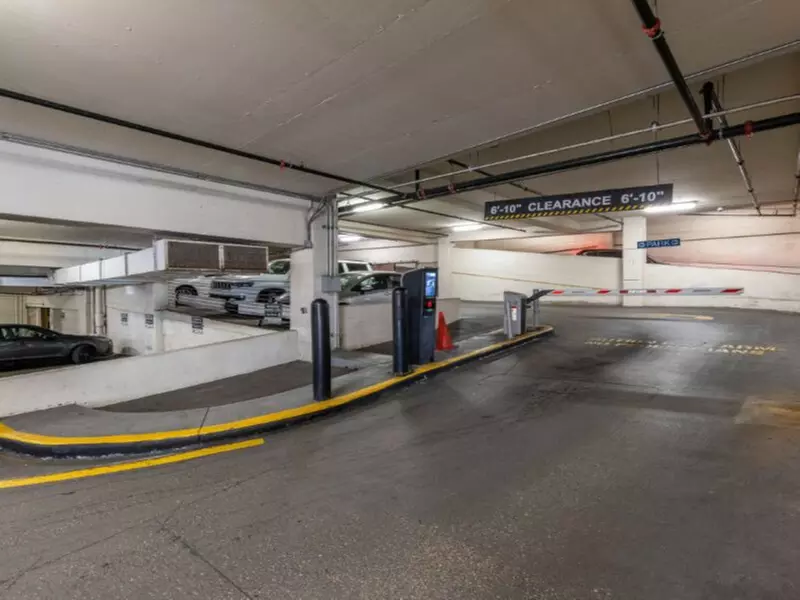Parking at Midtown Garage