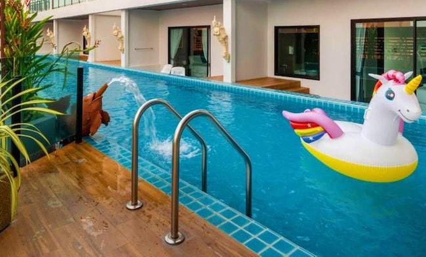 Image 199: ✈ POŁUDNIOWA TAJLANDIA | Phuket - The Thames Pool Access Resort 4* ...