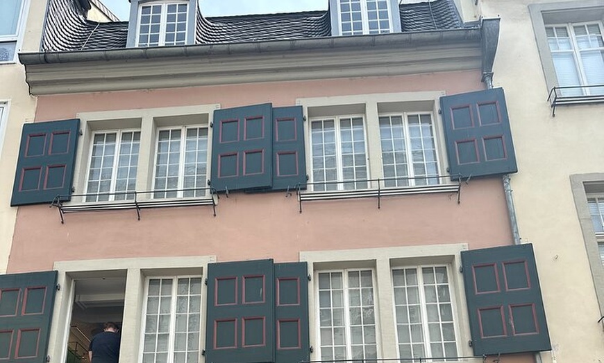 Image 10: Erkunden Sie Bonn mit Beethoven, Mittagessen und Haribo-Rundgang 2,...