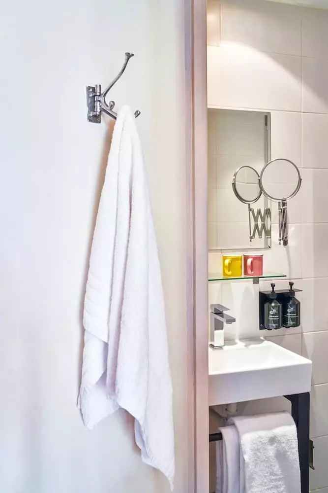 ✈ NIEDERLANDE | Amsterdam - Max Brown Hotel Museum Square 3*, 2 Näc...