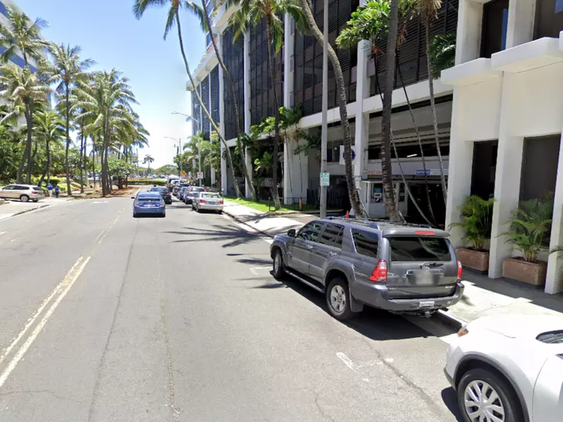 Parking at [H670] Becker Communications Garage