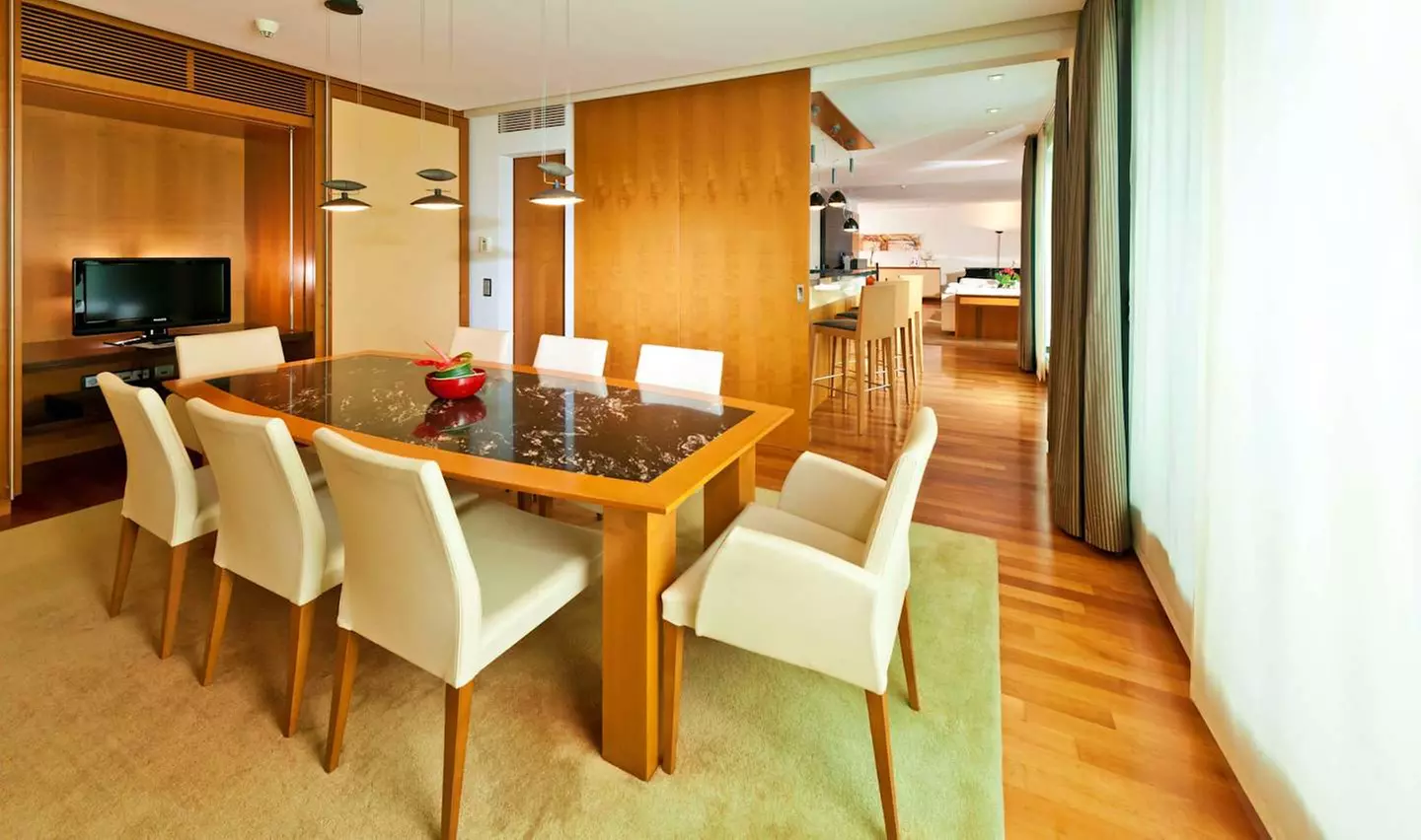 ✈ DEUTSCHLAND | Köln - Dorint Hotel An der Messe Köln 4*, 2 Nächte ...