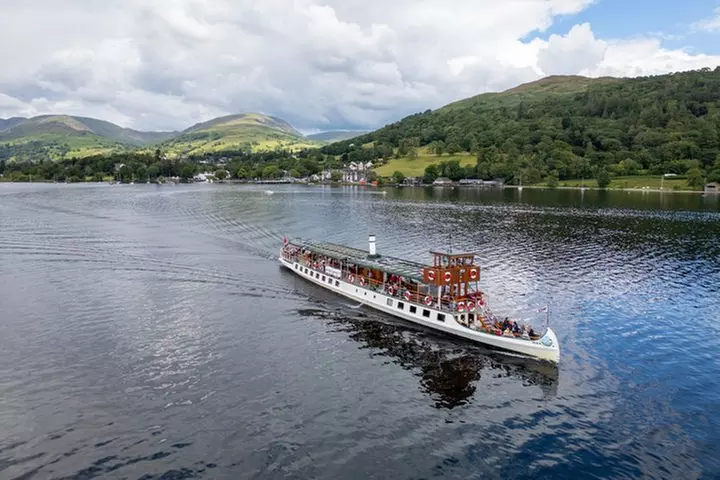 Lake District from Manchester Including Lake Cruise