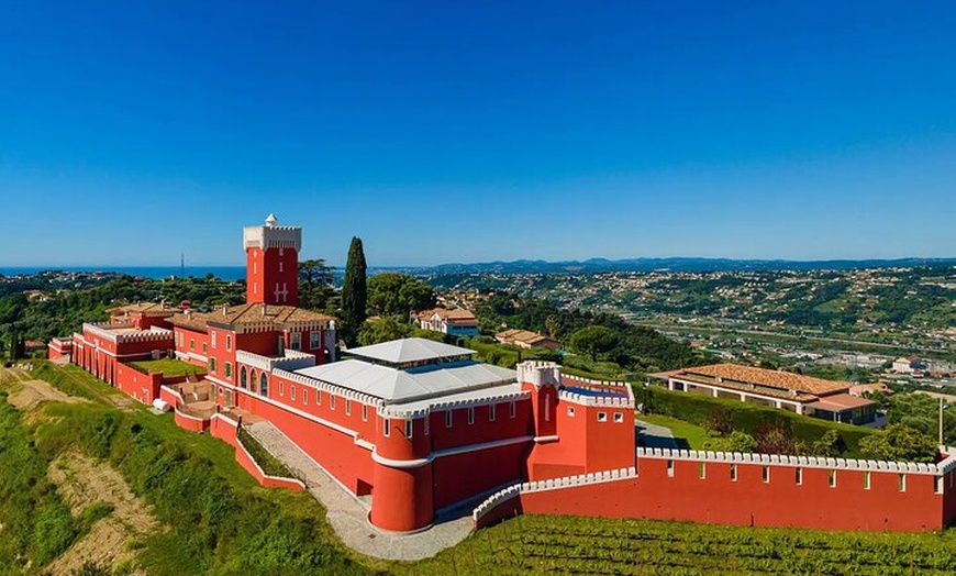 Image 1: De Nice: Visite du Château de Cremat et du Château Ste Roseline
