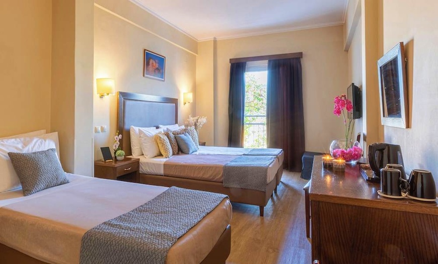 Image 6: ✈ ATENY I OKOLICE | Ateny - Marina Athens Hotel 3* - City break
