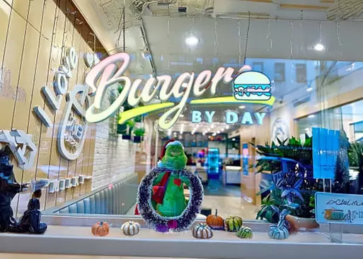 5% Cash Back at Burger By Day