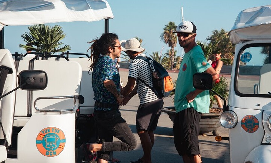 Image 11: Tour Oficial Tuk Tuk BCN l Barcelona 3 Horas