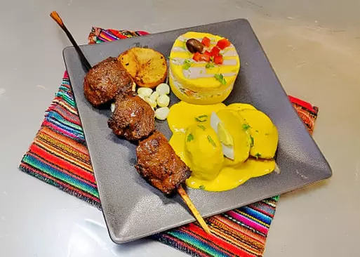 5% Cash Back at Avenida Peru