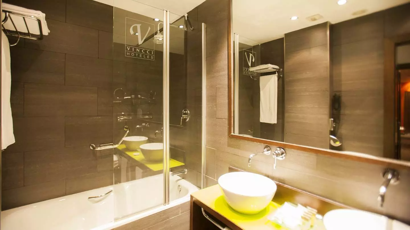 ✈ SPANJE | Madrid - Hotel Vincci Centrum 4*, 2 nachten - Stadscentrum