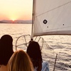 Image 1: Barcelona Sunset Private Sailing con barra libre y aperitivos