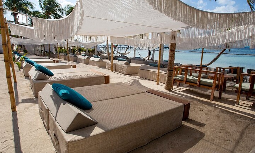 Image 6: Catamaran Adventure Isla Mujeres with Snorkeling and Beach Club