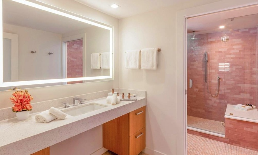 Image 5: ✈ FLORIDA | Miami - The Tony Hotel South Beach 4* - Piscina esterna