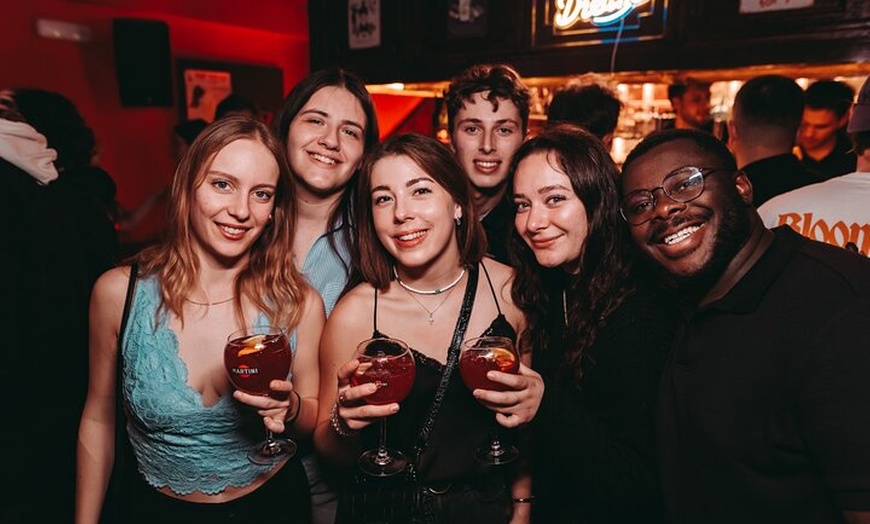 Image 7: Proyecto Barcelona X : Karaoke, Paradas de playa + VIP para afters