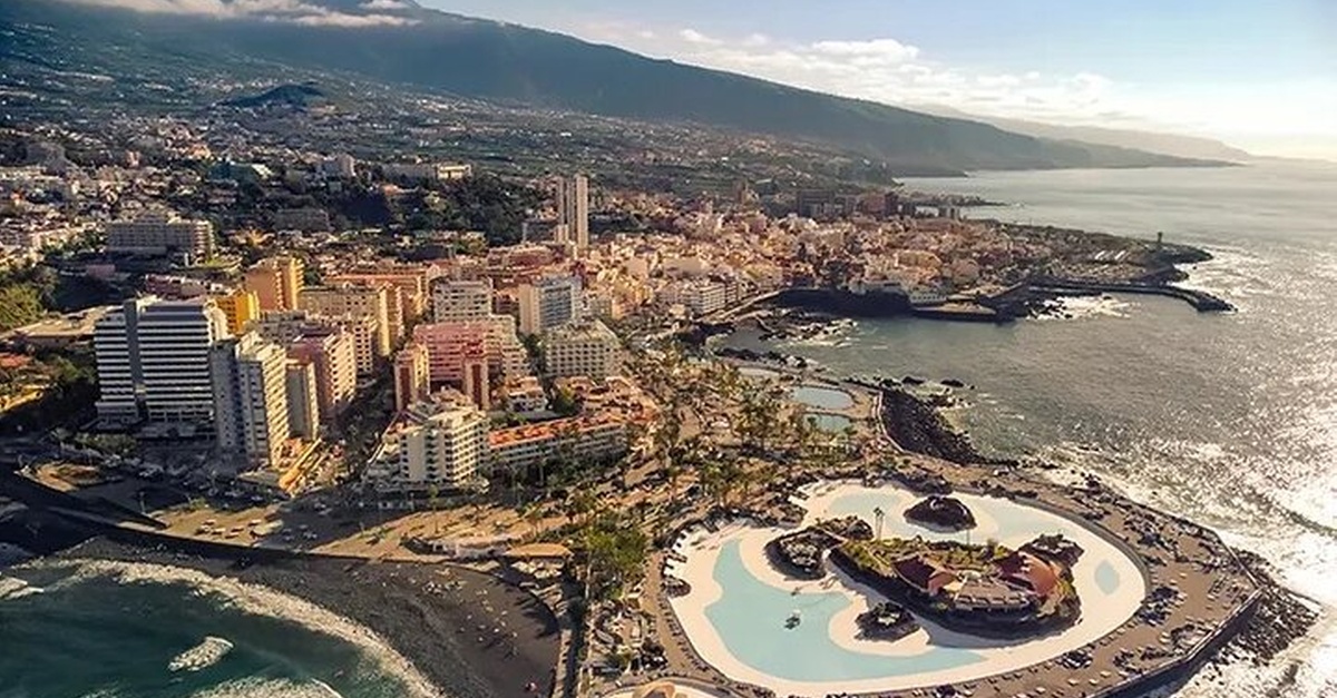Tour privado por Tenerife con guía en coche de lujo
