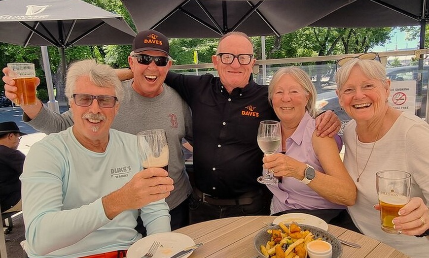 Image 4: Hobart's Liquid History Pub Tour