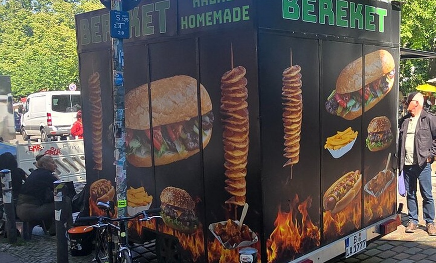 Image 2: Berlin - kulinarische Fahrradtour durch das echte Leben der Stadt