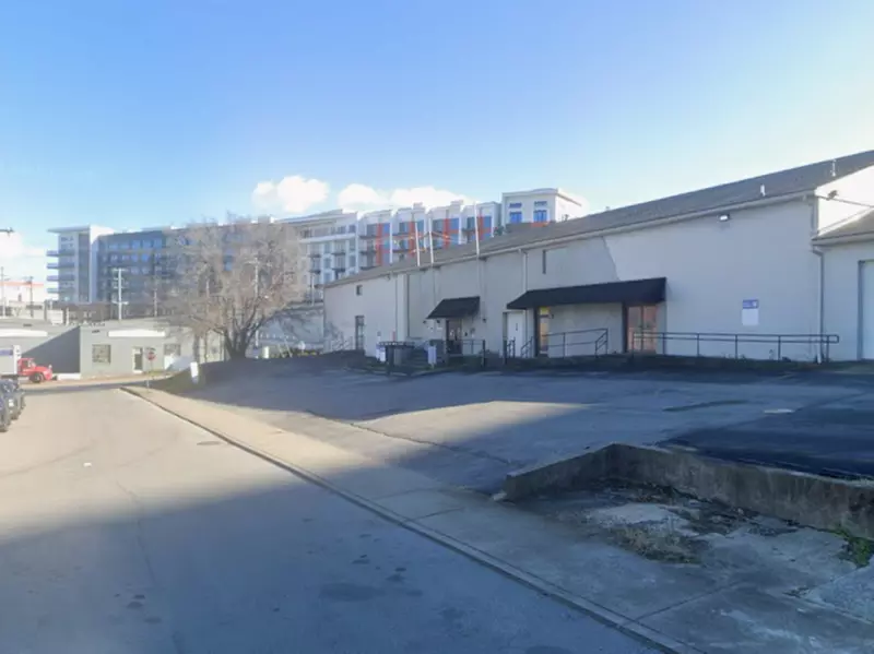 Parking at Lot 40