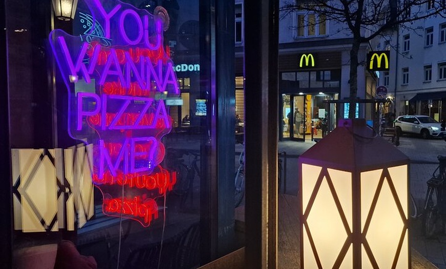 Image 10: Schwabing Erleben! Kiez, Kunst, Revolte in Münchens Kultviertel