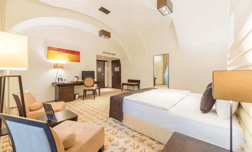 Image 7: ✈ HUNGARY | Budapest - Buda Castle Fashion Hotel 4*, 2 nights - Cit...