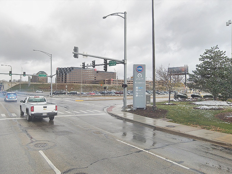 Parking at CTA Blue Line: Rosemont Lot