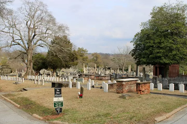 The Greenville Ghost Hunt 2 Hour Walking Tour - Second Medium