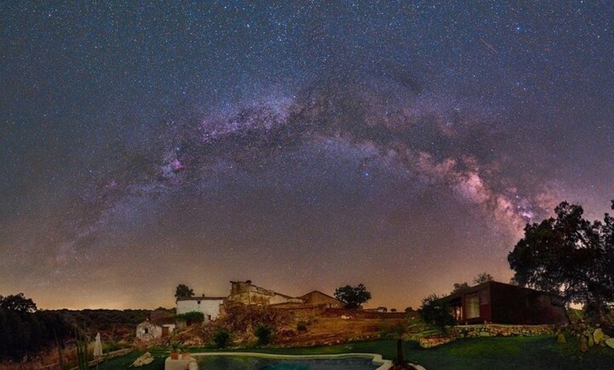 Image 9: Inmersión nocturna con interpretación del cielo y sonidos de la nat...
