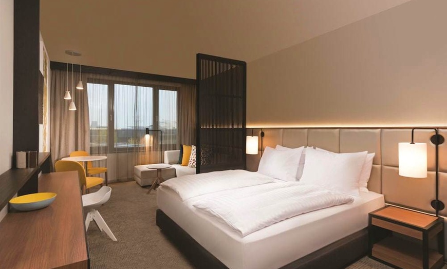 Image 4: ✈ NIEMCY | Frankfurt - Adina Apartment Hotel Frankfurt Westend 4* -...
