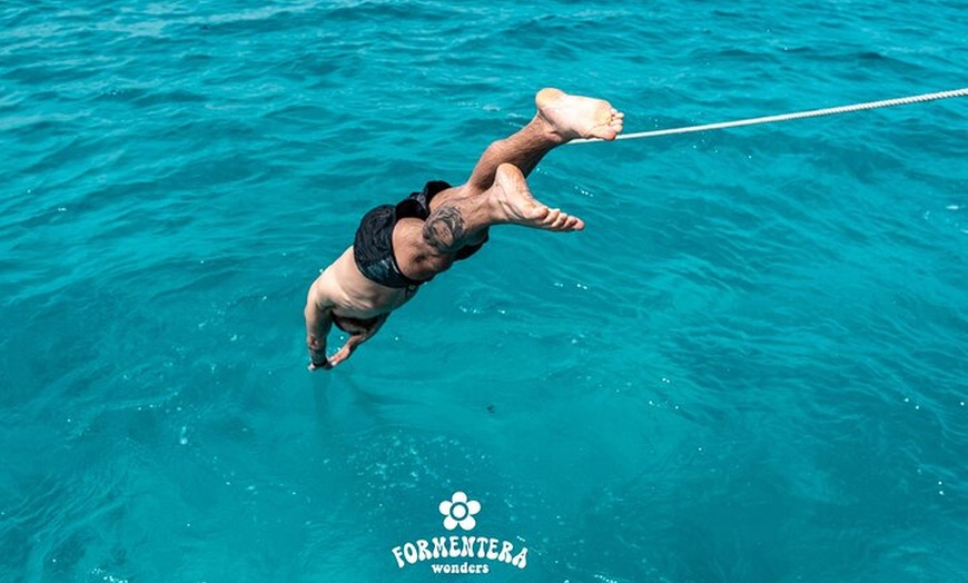 Image 4: Crucero Formentera Wonders todo incluído + Sunset Party