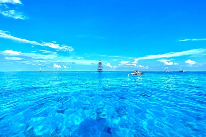 Key West Snorkeling with Breakfast and Unlimited Mimosas