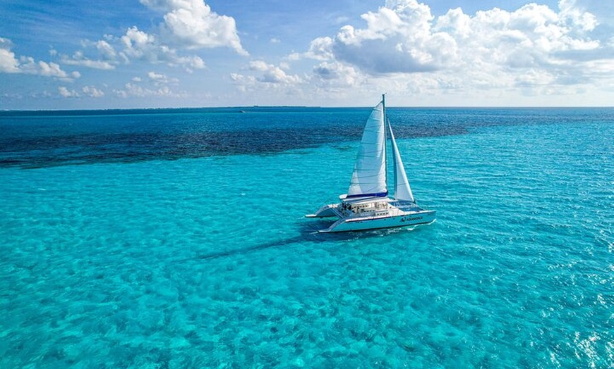 Image 5: Isla Mujeres Catamaran Cruise and Beach Club from Riviera Maya