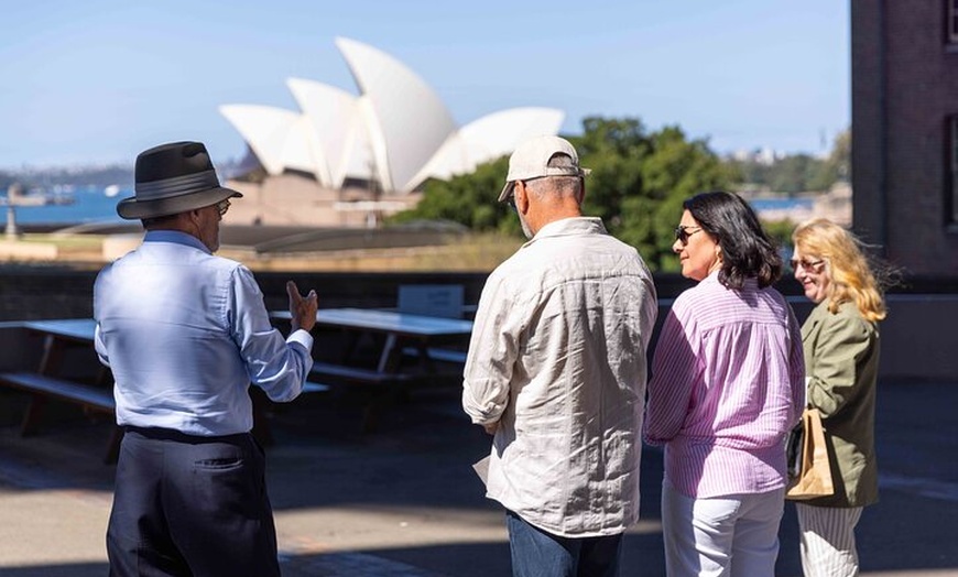 Image 9: Sydney Airport Transfer to CBD with Lunch, The Rocks & Bondi Tour