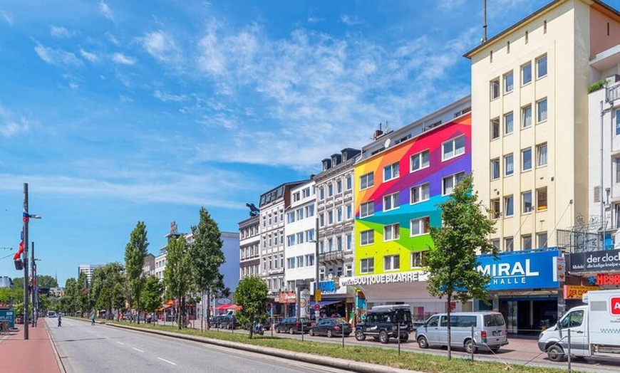 Image 9: Hamburg Private St. Pauli Rotlichtviertel Tour