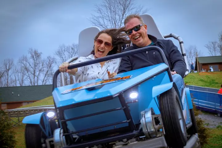 One Hour Unlimited Ride Wristband in Pigeon Forge!