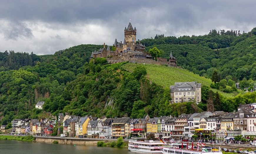 Image 8: Frankfurt : Private Tour durch Schloss Eltz, Cochem und Moseltal