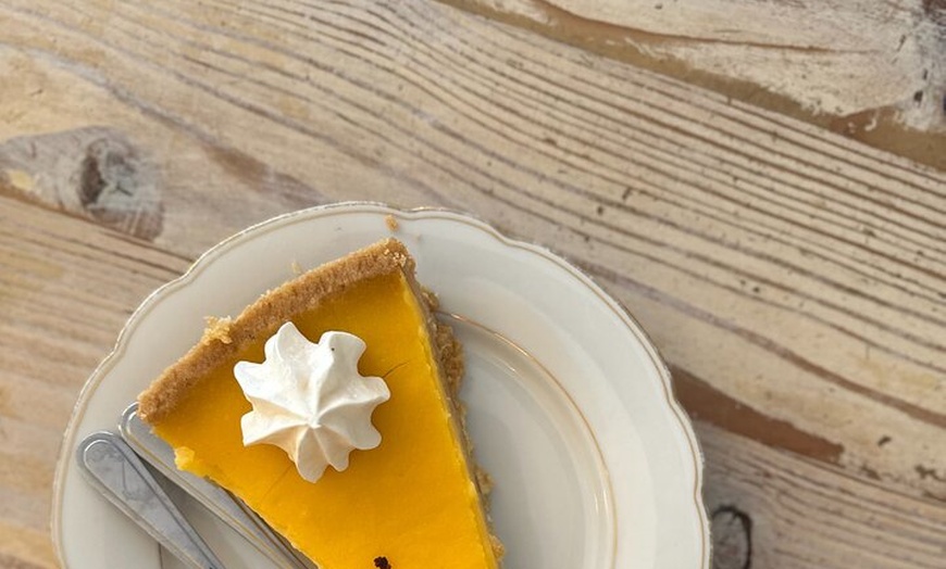 Image 18: Erkunden Sie Bonn mit Beethoven, Mittagessen und Haribo-Rundgang 2,...